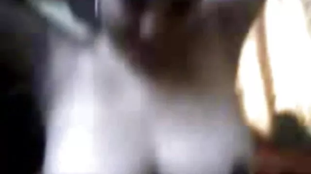 她是一个铁杆行动业余家庭视频 睡性日本