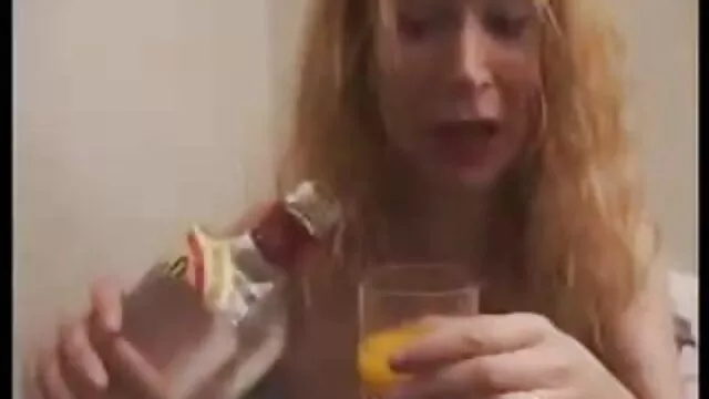 半同性恋婊子 日本的故事色情