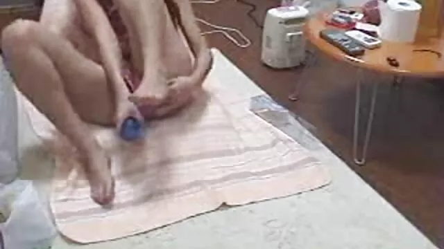 Xemale壮观钻肛门 日本超短裙
